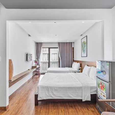 Delfino Hotel And Apartment Da Nang Exterior photo